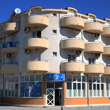 בית הארחה Ivo