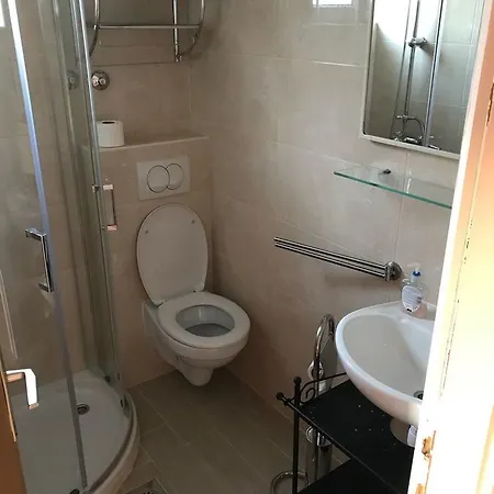 Ivo Guest house